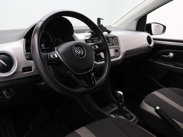 Volkswagen UP! e-Up! e-up! Camera | Cruise | Parkeersens. achter | Stoel-/voorruitverw. | Panoramadak