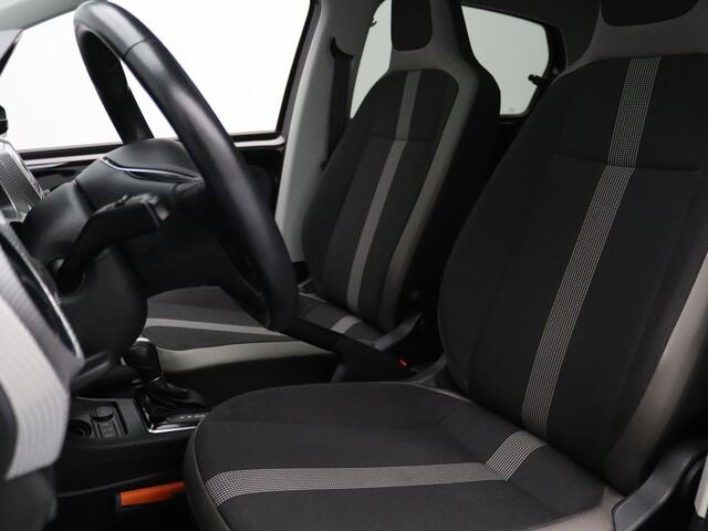 Volkswagen UP! e-Up! e-up! Camera | Cruise | Parkeersens. achter | Stoel-/voorruitverw. | Panoramadak