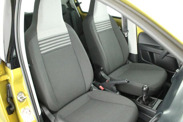 Volkswagen UP! 1.0 BMT 60pk move up! Airco