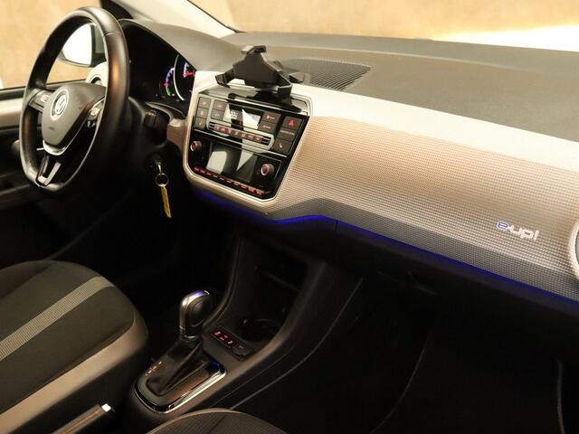 Volkswagen UP! e-Up! e-up! - SOH 88.9%!! - PARKEERSENSOREN ACHTER - ACHTERUITRIJ CAMERA - STOELVERWARMING - VOORRUIT VERWARMING - HALF LEDEREN BEKLEDING - GETINTE ACHTERRAMEN - CRUISE CONTROL - BLUETOOTH - 1 FASEL LADEN - SNELWEGLAAD MOGELIJKHEID