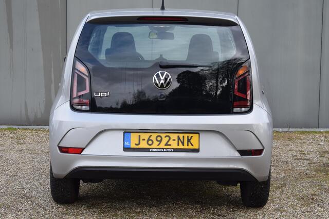 Volkswagen UP! 1.0 BMT move up!