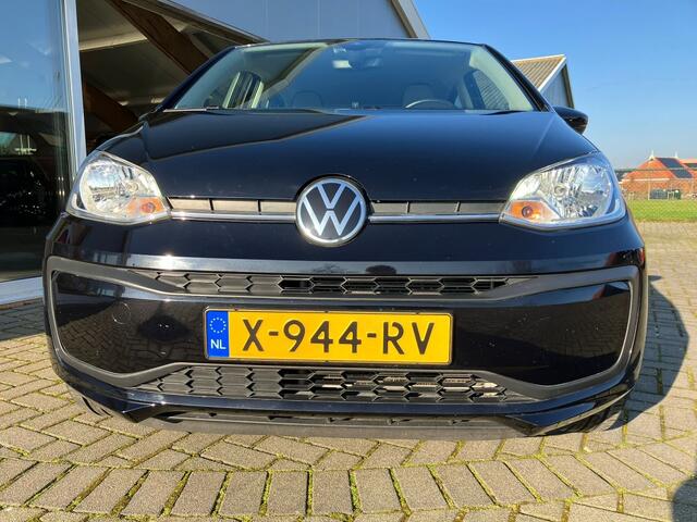 Volkswagen UP! 1.0 High UP