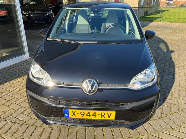 Volkswagen UP! 1.0 High UP