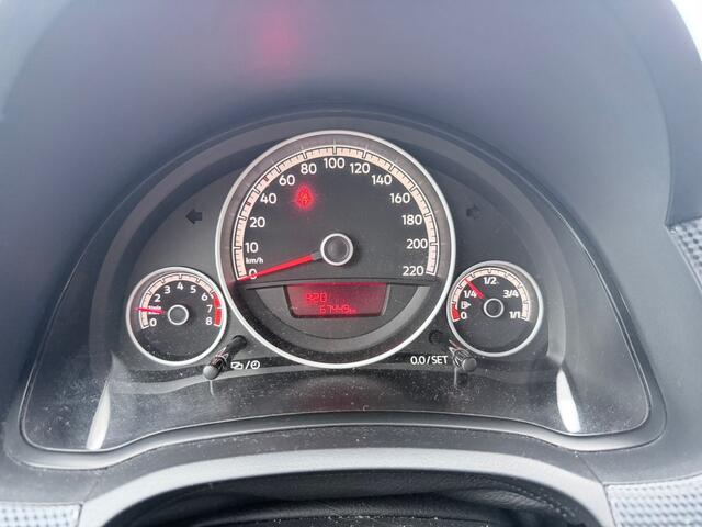 Volkswagen UP! 1.0 BMT Take up! | 5-deurs | Parkeerhulp | Privacyglas