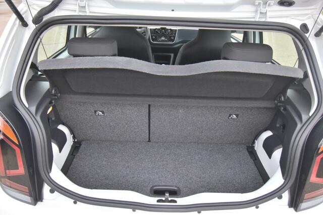 Volkswagen UP! 1.0 , AIRCO , BL TOOTH , EL VOOR ,