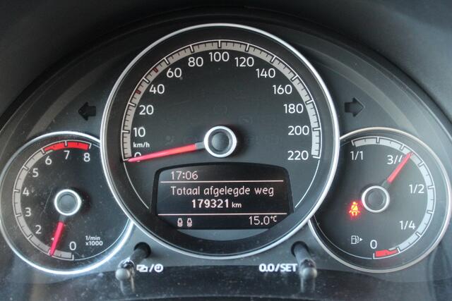 Volkswagen UP! 1.0 BMT 5-Deurs move up! Airco Bluetooth Multimedia