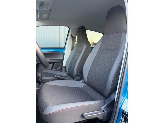 Volkswagen UP! 1.0 BMT high up! Join AUT / LM velgen / Cruise control / Stoelverw. / Pdc