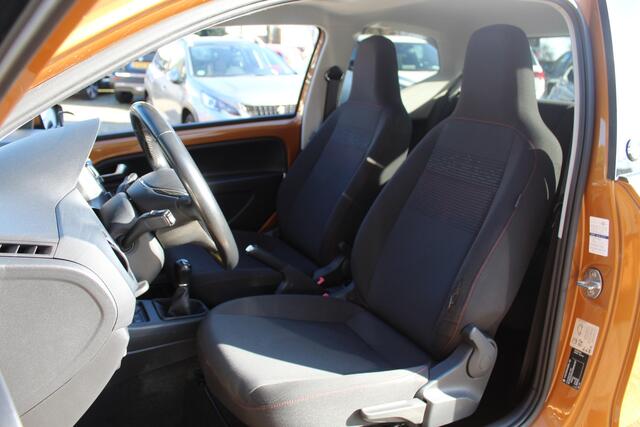 Volkswagen UP! 1.0 BMT Sound//Cruise//Airco//Stoelverwarming!!