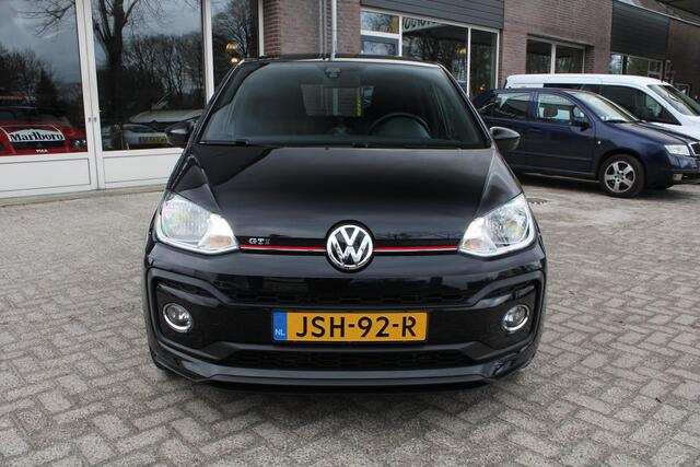 Volkswagen UP! 1.0 TSI GTI Achteruitrijcamera, Stoelverwarming, Parkeersens. A, Panoramadak, Beats Audio, Cruise control, Climate control, 17" LMV