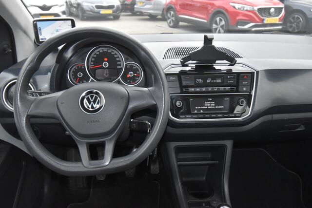 Volkswagen UP! 1.0 , CLIMATR , CR CONTR , PDC A , A UITRIJ CAM ,