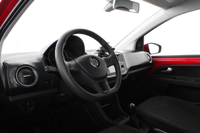 Volkswagen UP! 1.0 BMT move Cruise control/15 inch velgen/parkeersensor...