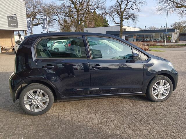 Volkswagen UP! 1.0 BMT high up! AIRCO,CRUISE,CAMERA,PDC,LMV,SUPER MOOI,ORG NL