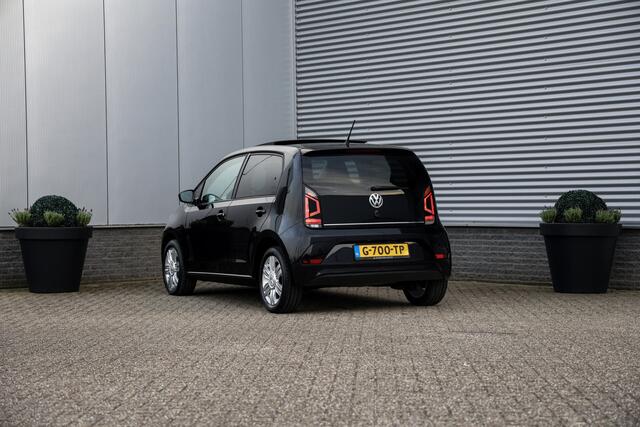 Volkswagen UP! 1.0 75PK High Up Automaat 5drs Pano|Stoelvw|Clima