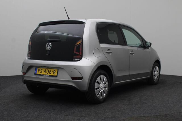 Volkswagen UP! 1.0 BMT move up! 2017 NAP | Camera | Cruise control | Bluetooth | Climate control | Dealer onderhouden | 2 Sleutels | Lichtsensor | Parkeersensoren