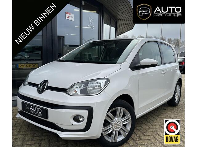 Volkswagen UP! 1.0 BMT high up! NL AUTO | Zeer Nette Staat | 2e Eigenaar | Luxe Stoelen | Stoelverwarming | Cruise Control | Climate Control | 5 Deurs | Lichtmetalen Velgen | Armsteun | APK tot 25-03-2027 | DAB |