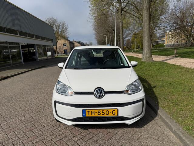 Volkswagen UP! 1.0 BMT move up!