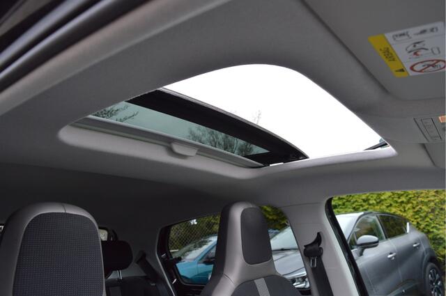 Volkswagen UP! 1.0 BMT high up! NL-Auto / Schuifdak /