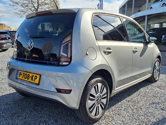 Volkswagen UP! e-Up! e-up! United (Camera,LM,Clima,Cruise)