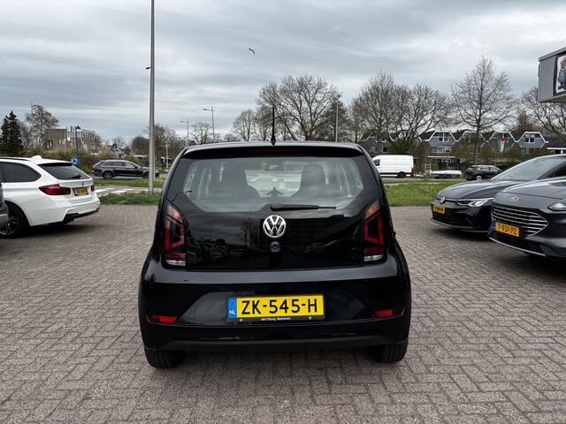 Volkswagen UP! 1.0 BMT move up! 5drs Airco Bluetooth Nap