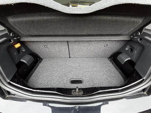 Volkswagen UP! 1.0 BMT move up! 5drs Airco Bluetooth Nap