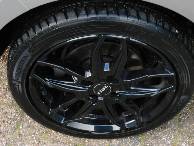 Volkswagen UP! 1.0 BMT move up! TOPSTAAT! DEALER ONDERHOUDEN! BLUETOOTH! CRUISE! AIRCO! LM VELGEN!