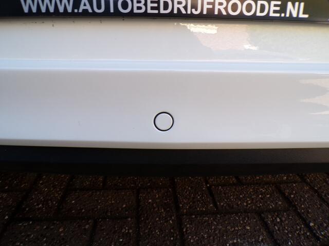 Volkswagen UP! 1.0 5-Drs beats CAMERA,DEALER OND, TOP STAAT!