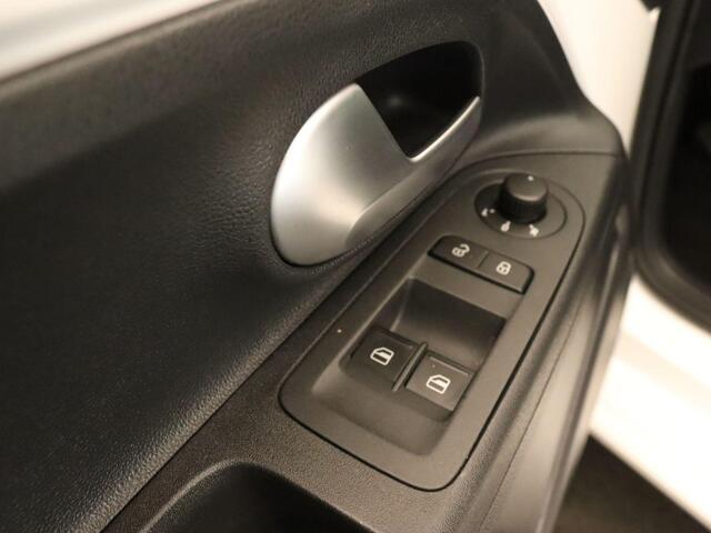 Volkswagen UP! 1.0 BMT move up! - ORIGINEEL NEDERLANDSE AUTO - BLUETOOTH - AIRCO - ELEKTRISCHE RAMEN VOOR - AUDIO VOLKSWAGEN - DAB RADIO - BUITENSPIEGELS ELEKTRISCH VERSTELBAAR - CENTRALE VERGRENDELING MET AFSTANDSBEDIENING