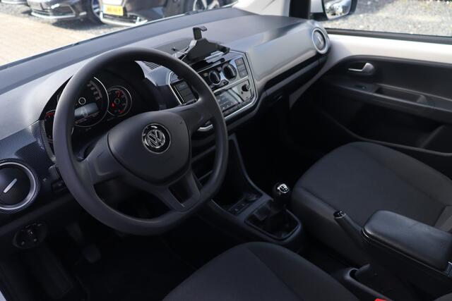 Volkswagen UP! 1.0 BMT move up! | DAB | Airco |