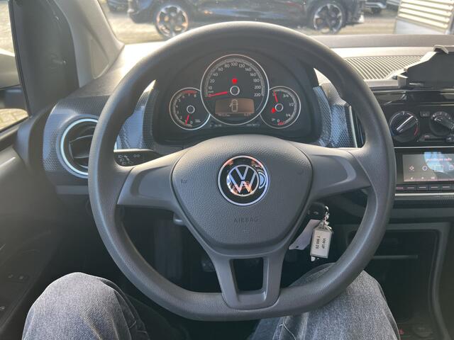 Volkswagen UP! 1.0 / Airco / DAB / Elektrische ramen voor / LED dagrijverlichting