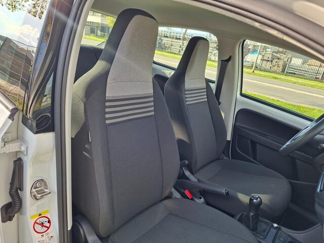 Volkswagen UP! 1.0 Bluemotion