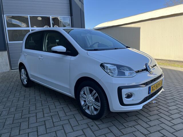 Volkswagen UP! 1.0 BMT high up!