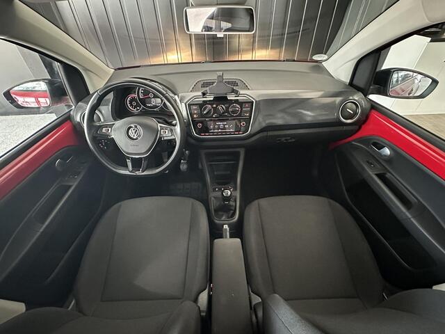 Volkswagen UP! 1.0 EcoFuel move up! | Stoelverwarming | Cruise Control | Parkeersensor Achter | Hill Hold Functie |