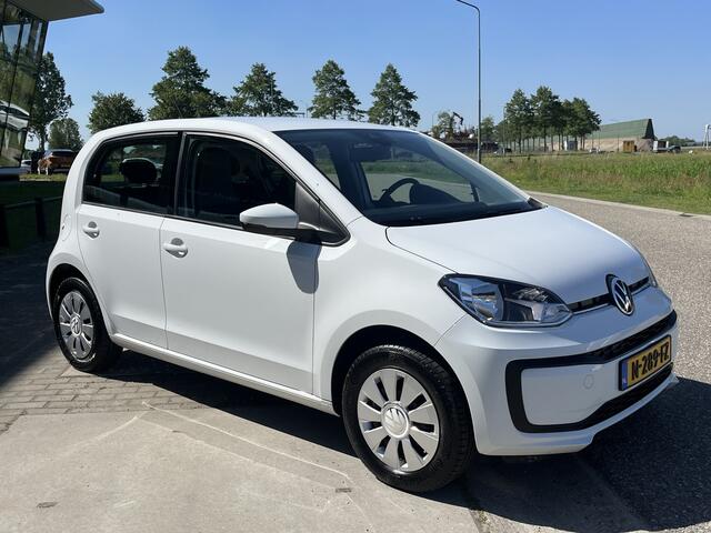 Volkswagen UP! 1.0 2e Pinksterdag open 09.30 - 17.00 uur