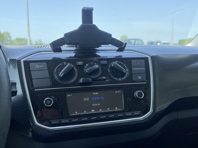 Volkswagen UP! 1.0 BMT move up! / Airco / Bluetooth /