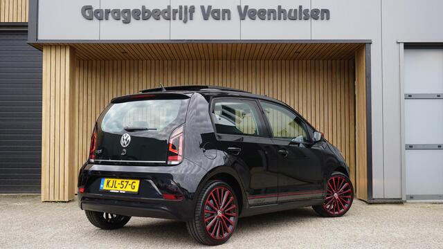 Volkswagen UP! 1.0 60pk 5Drs Colour Up! Pano.Dak 17inch LM Beats A-Camera CLima Stoelverwarming *Uniek* 17348km!