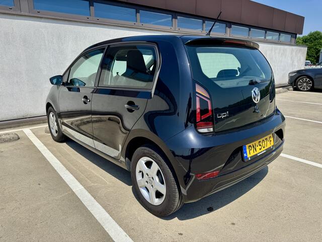 Volkswagen UP! 1.0 BMT move up!