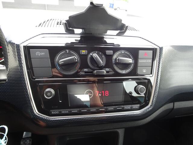 Volkswagen UP! 1.0 BMT move up! Airco, elektrische ramen, centrale vergrendeling, telefoon voorbereiding, enz.