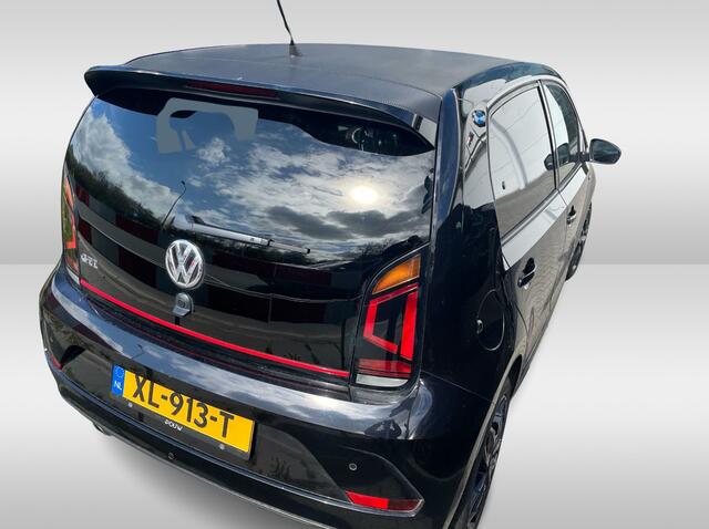 Volkswagen UP! 1.0 TSI GTI / Navi by App / DAB / Parkeerhulp achter / Stoelverwarming / Cruise Control