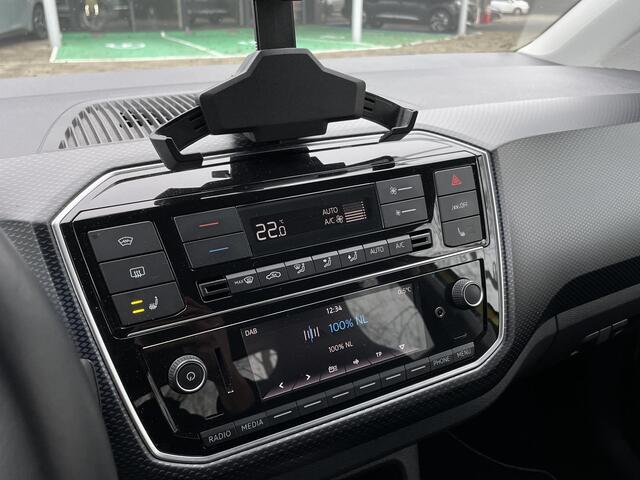 Volkswagen UP! e-Up! e-up! United (Clima,Camera,Pdc,Cruise)