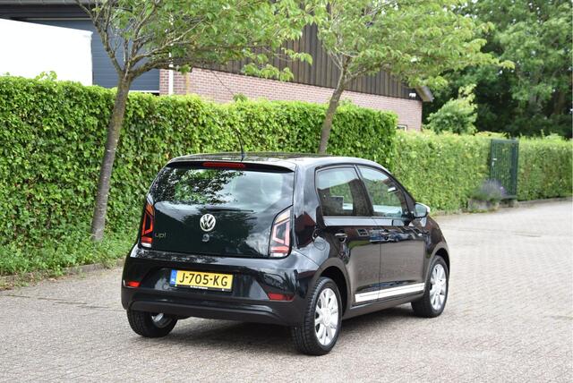 Volkswagen UP! 1.0 Club Up! Carplay stoelverwarm. Topstaat! Grarantie