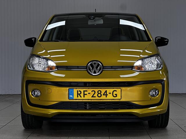 Volkswagen UP! 1.0 BMT R-Line/ Maps+More!/ Camera/ 17''LMV/ Cruise!/ DAB+/ Airco/ Bluetooth/ Multi.LEDER.Stuur/ Elek.Pakket/ Isofix/ PDC Achter.