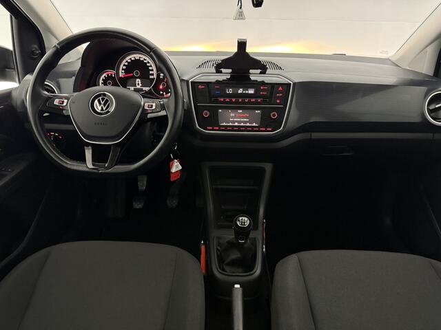 Volkswagen UP! 1.0 | Clima | Camera | Parkeersensoren | NAP