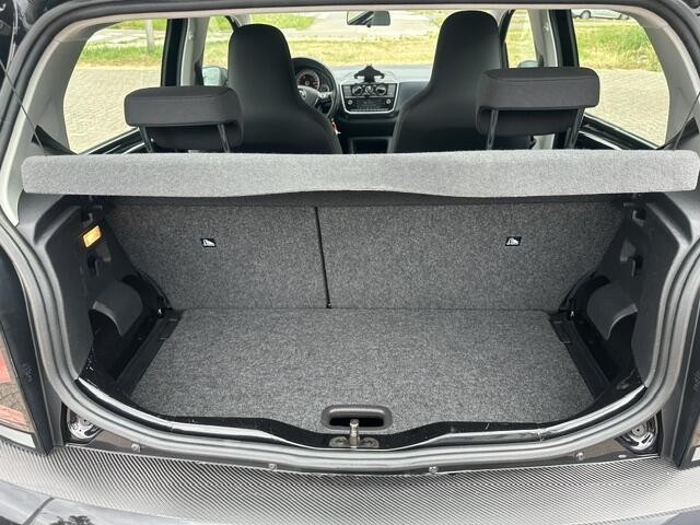 Volkswagen UP! 1.0 BMT move up!