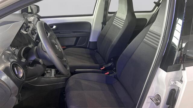 Volkswagen UP! 1.0 BMT move up!