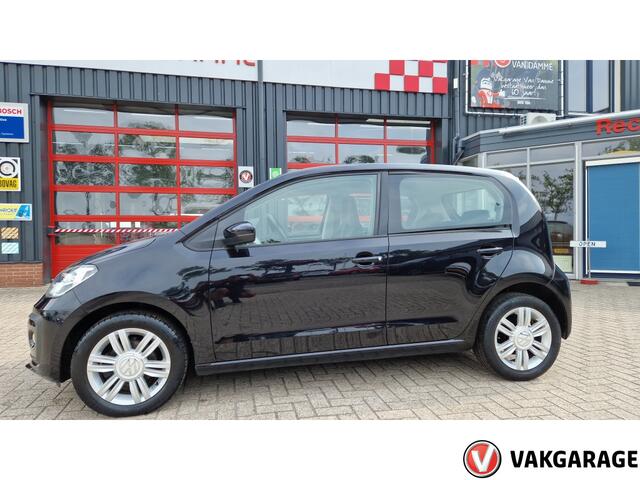 Volkswagen UP! 1.0 BMT high up!