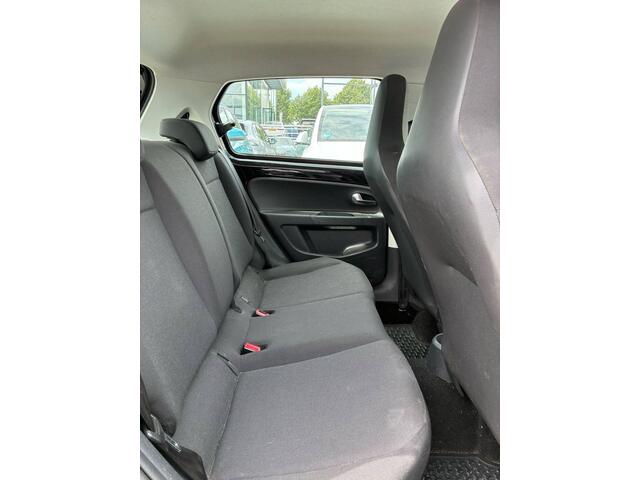 Volkswagen UP! 1.0 BMT up! beats 5-drs Airco Sportief Bj 2017 Km 85.000 Nap 1e eigenaar