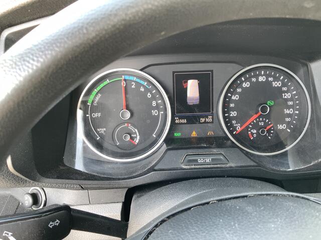 Volkswagen e-Crafter E-Crafter L3H2 36 kWh Airco Cruise Camera 3 Zitsv Opstap (Schade`s) Euro 6