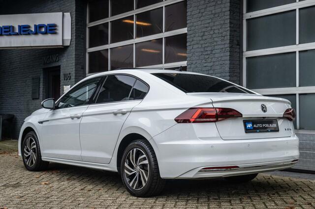 Volkswagen e-Golf Bora-e Airco, Schuif/kanteldak, Leder, Navi, LM16, ENZ