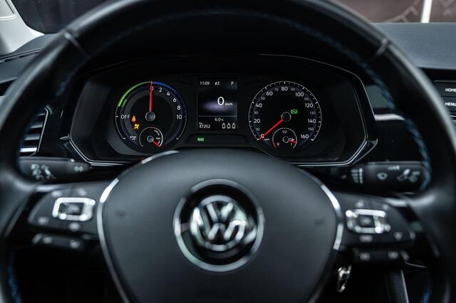 Volkswagen e-Golf Bora-e Airco, Schuif/kanteldak, Leder, Navi, LM16, ENZ