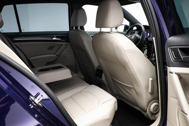 Volkswagen e-Golf e-Golf | NAVI / LEDER / SPIEGEL- PACK | WARMTEPOMP